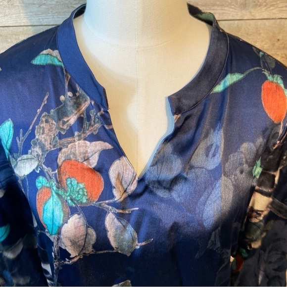 Muge women’s floral tunic blouse in size  4 - Picture 5 of 9